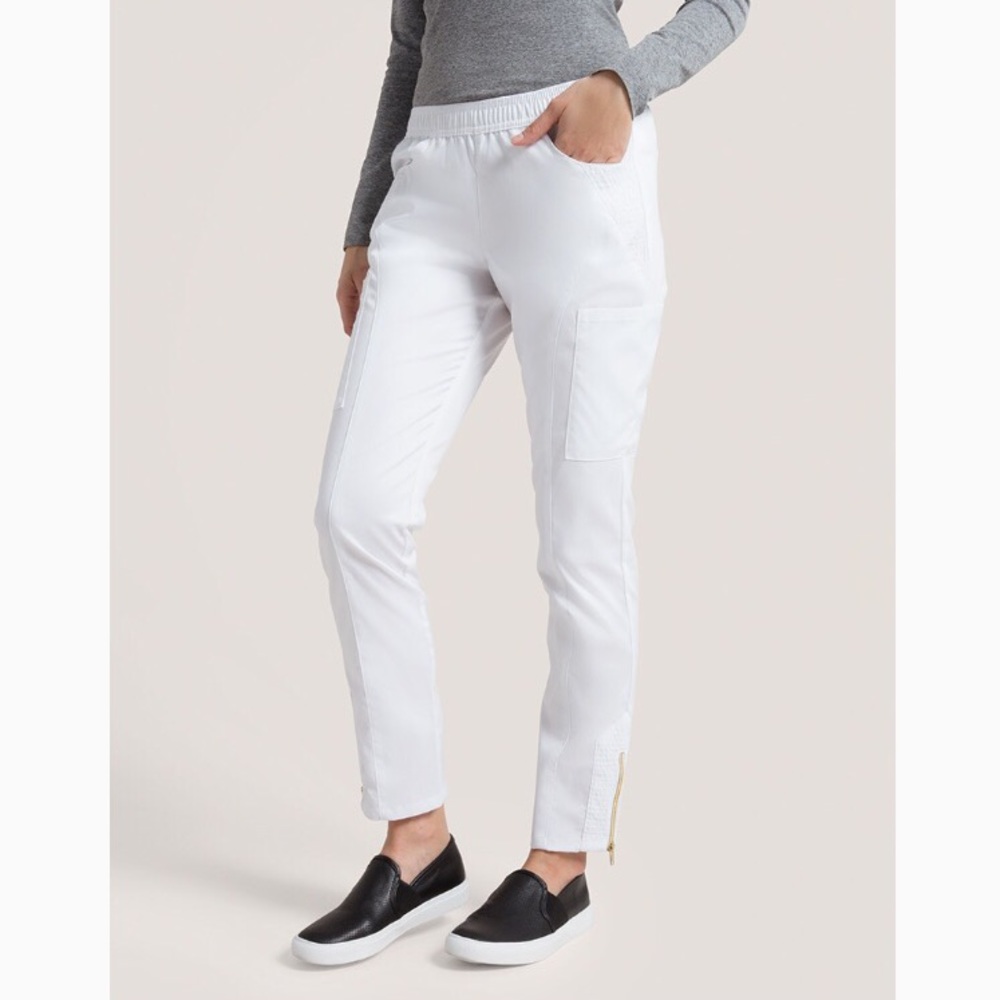 NWOT Jaanuu Moto Scrub Pant ❤️ White Small TALL